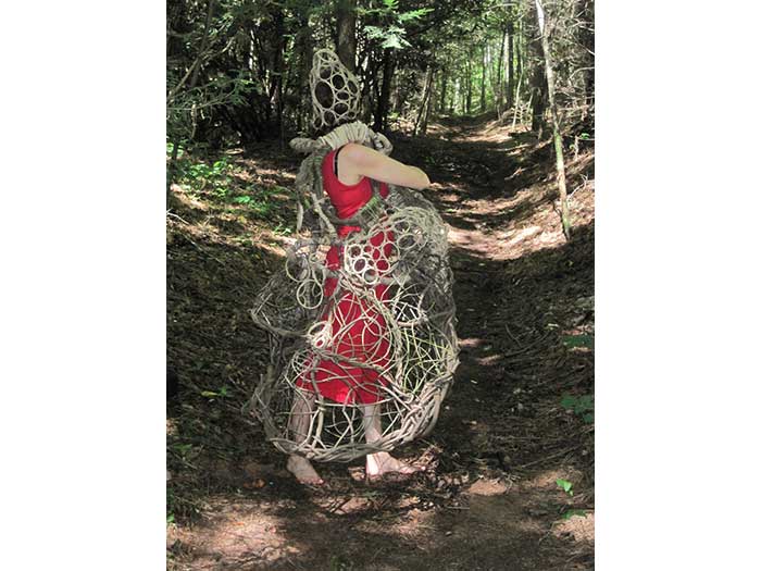 kudzu-queen-looking-away-1
